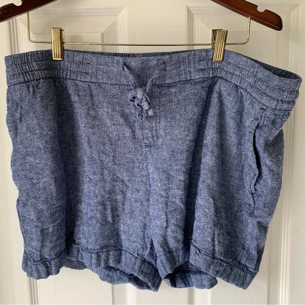 ☀️ 3/$20 OLD NAVY Shorts XL
